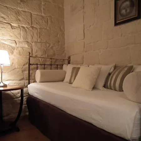 Bed & Breakfast Loggia Mariposa Naxxar
