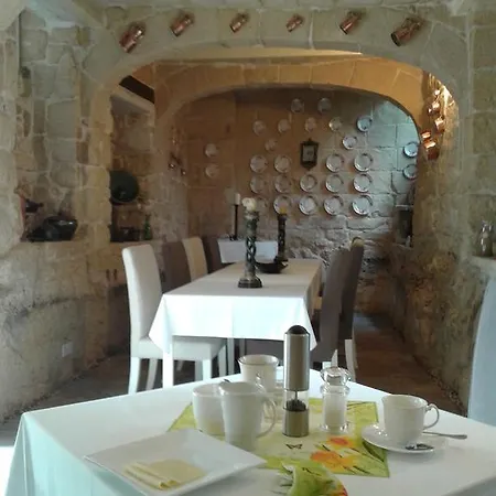Loggia Mariposa 4*